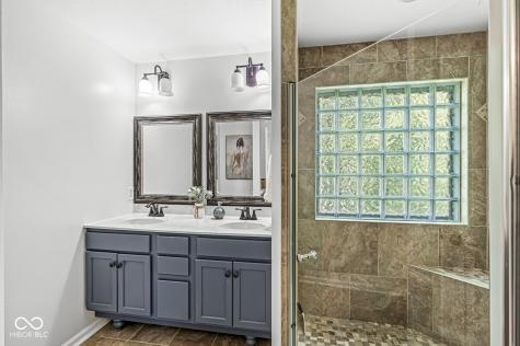 7248 Lakeland Trails Boulevard Indianapolis IN 46259