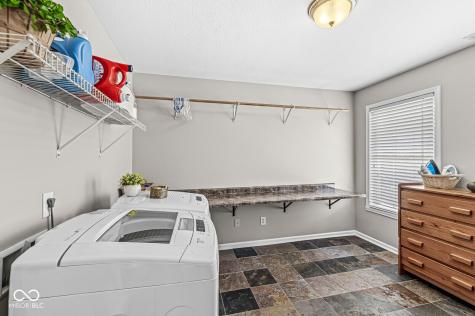 7248 Lakeland Trails Boulevard Indianapolis IN 46259