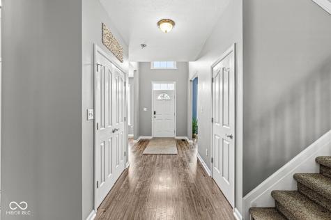7248 Lakeland Trails Boulevard Indianapolis IN 46259