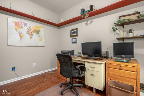 8801 Twain Lane Indianapolis IN 46239
