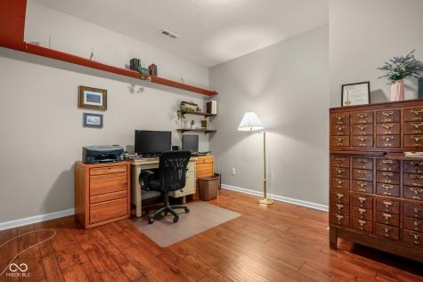 8801 Twain Lane Indianapolis IN 46239
