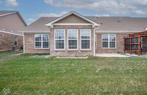 8801 Twain Lane Indianapolis IN 46239