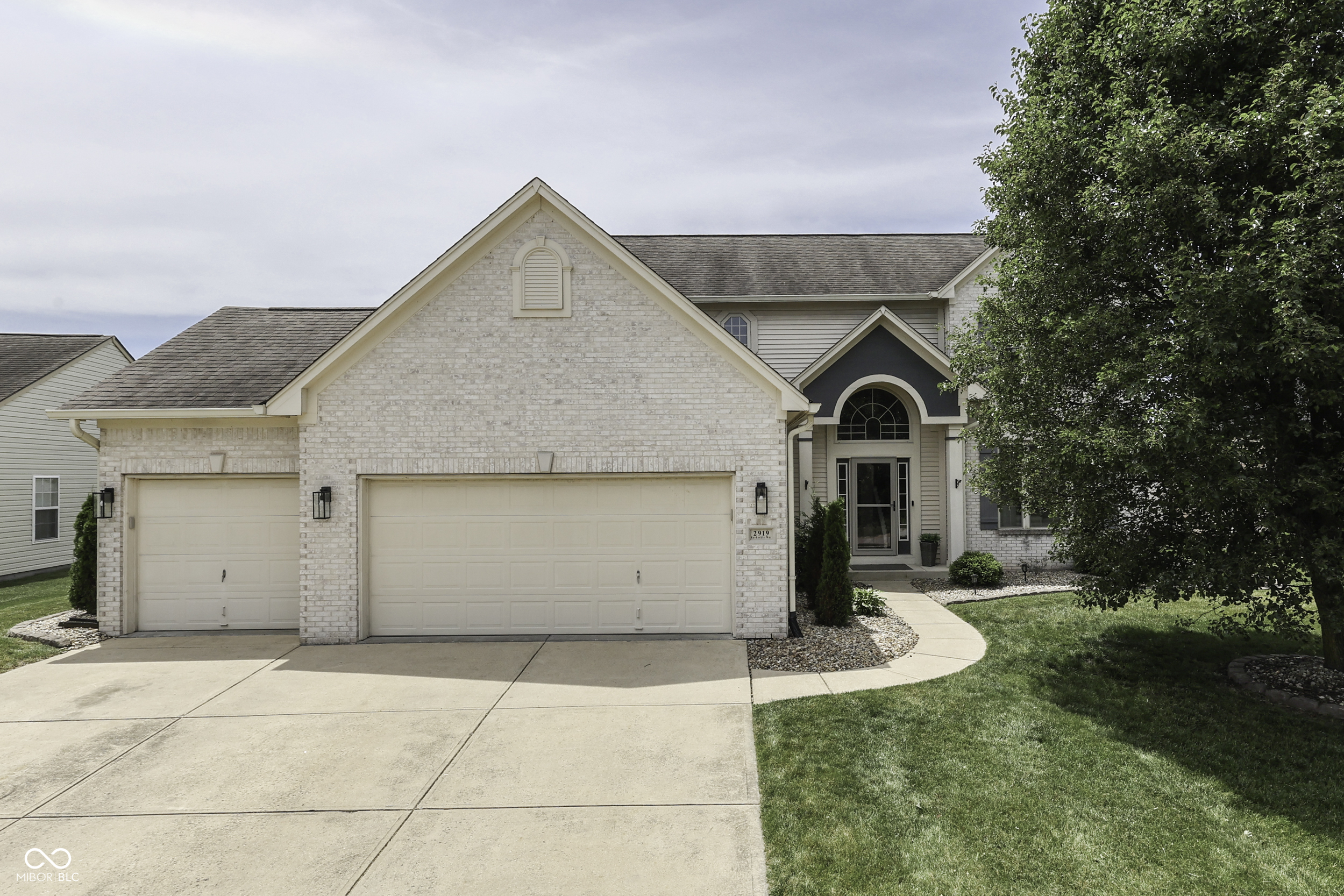 2919 Kaskaskia Way Indianapolis IN 46217