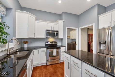10929 Bluestone Way Fishers IN 46038