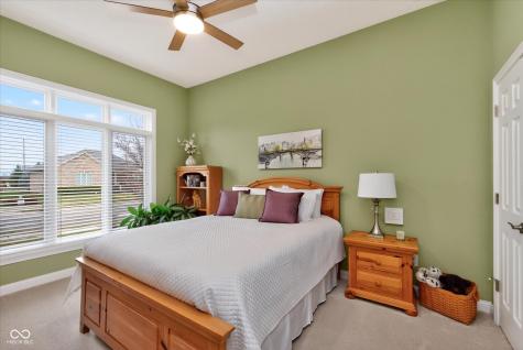 10929 Bluestone Way Fishers IN 46038