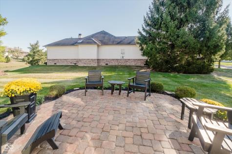10929 Bluestone Way Fishers IN 46038