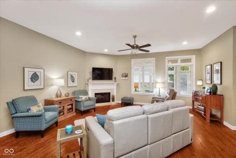 10929 Bluestone Way Fishers IN 46038