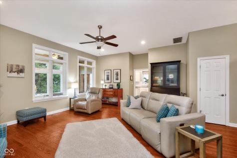 10929 Bluestone Way Fishers IN 46038