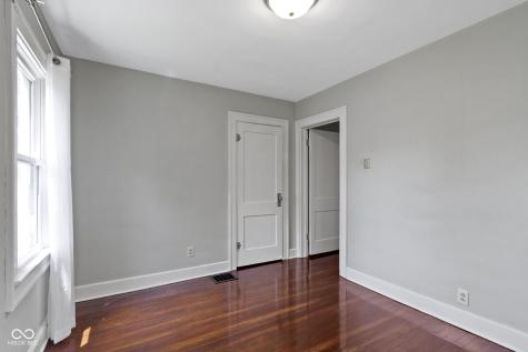 5209 E North Street Indianapolis IN 46219