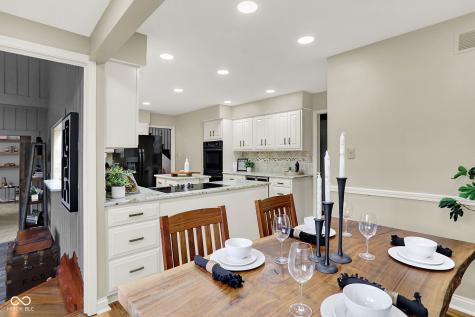 118 White Horse Lane Fishers IN 46038