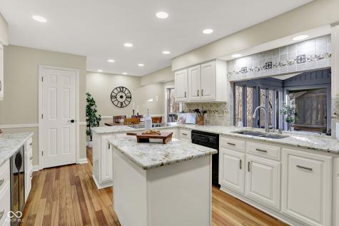 118 White Horse Lane Fishers IN 46038