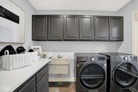 118 White Horse Lane Fishers IN 46038