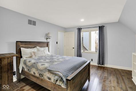 118 White Horse Lane Fishers IN 46038