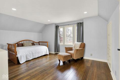 118 White Horse Lane Fishers IN 46038