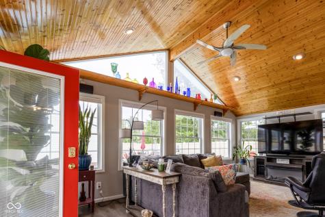 2305 Caldwell Place Columbus IN 47201