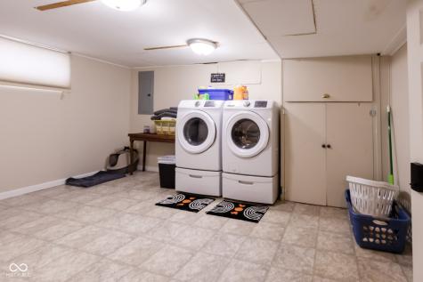 2305 Caldwell Place Columbus IN 47201