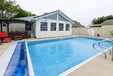 2305 Caldwell Place Columbus IN 47201