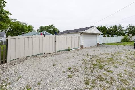 2305 Caldwell Place Columbus IN 47201