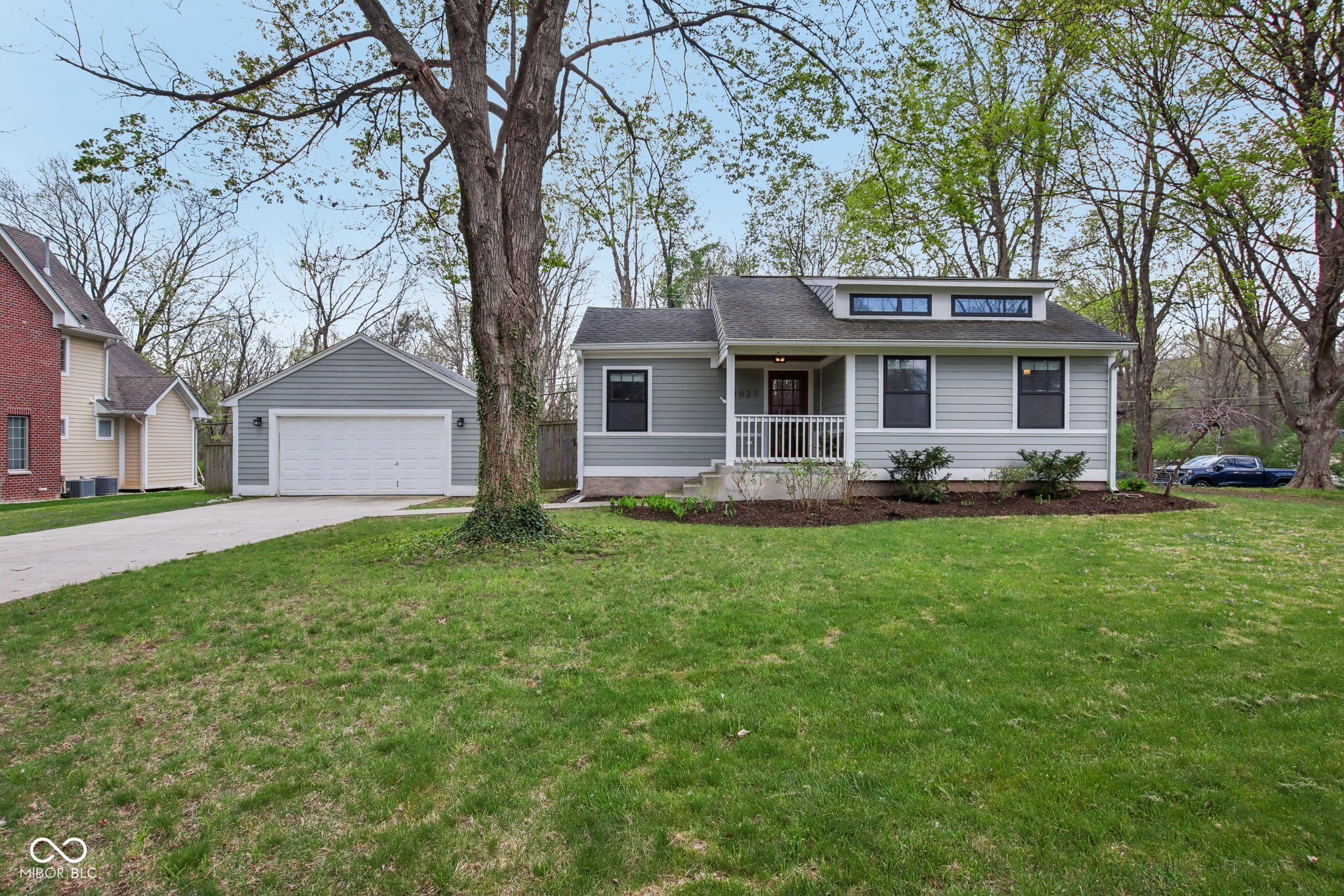 2027 E 80th Street Indianapolis IN 46240