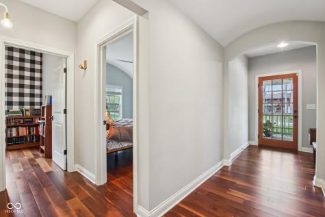 2027 E 80th Street Indianapolis IN 46240