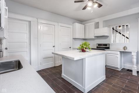 832 N Parker Avenue Indianapolis IN 46201