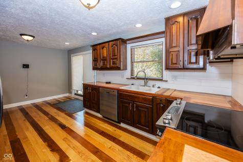 7060 S Meridian Street Indianapolis IN 46217