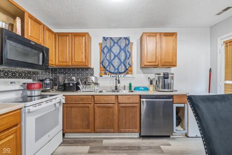 6516 Hazelhatch Drive Indianapolis IN 46268