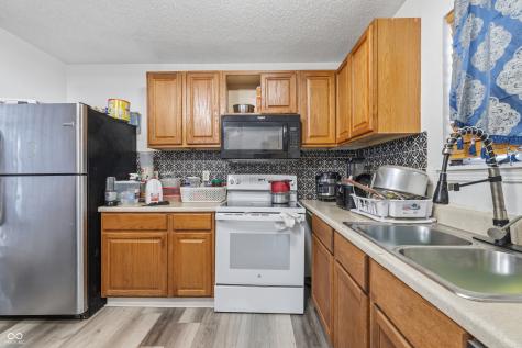 6516 Hazelhatch Drive Indianapolis IN 46268