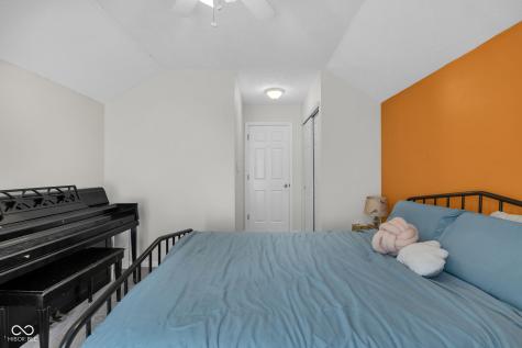 8902 Pine Tree Boulevard Indianapolis IN 46256