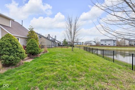 8902 Pine Tree Boulevard Indianapolis IN 46256