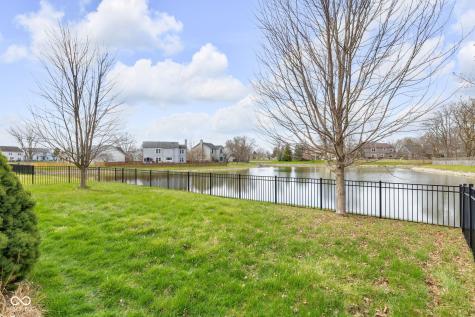 8902 Pine Tree Boulevard Indianapolis IN 46256