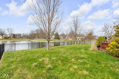 8902 Pine Tree Boulevard Indianapolis IN 46256