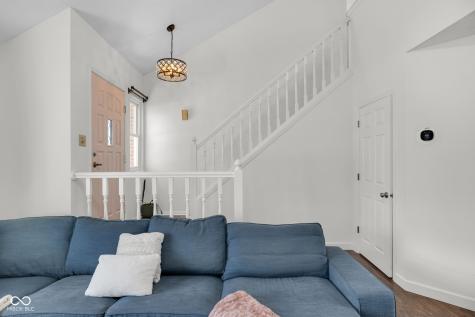 8902 Pine Tree Boulevard Indianapolis IN 46256