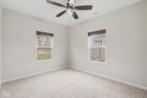 379 Oakswept Way Greenfield IN 46140
