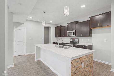 379 Oakswept Way Greenfield IN 46140