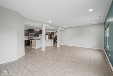 379 Oakswept Way Greenfield IN 46140