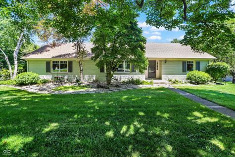 695 Mulberry Street Zionsville IN 46077