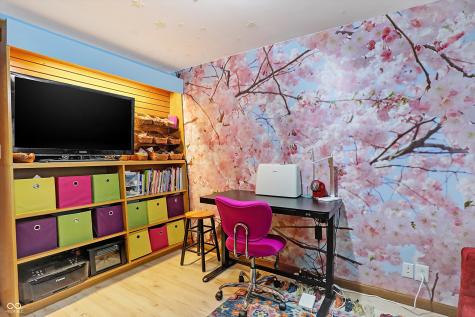 695 Mulberry Street Zionsville IN 46077