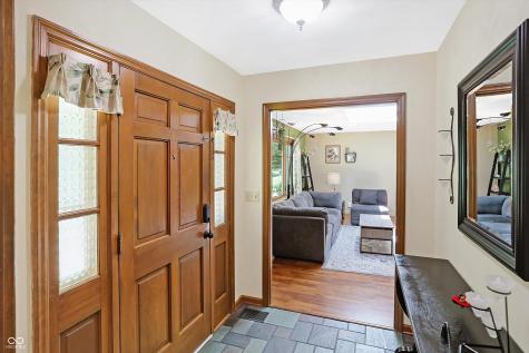 695 Mulberry Street Zionsville IN 46077