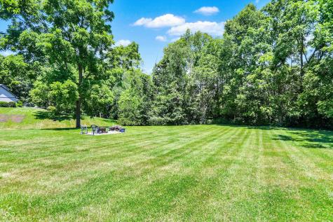 695 Mulberry Street Zionsville IN 46077