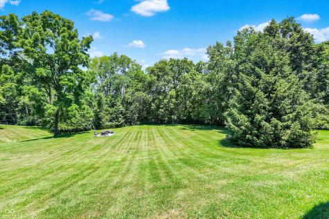 695 Mulberry Street Zionsville IN 46077