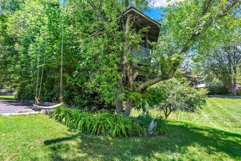 695 Mulberry Street Zionsville IN 46077