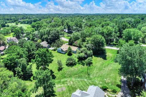 695 Mulberry Street Zionsville IN 46077