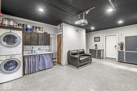 2846 E 67th Street Indianapolis IN 46220
