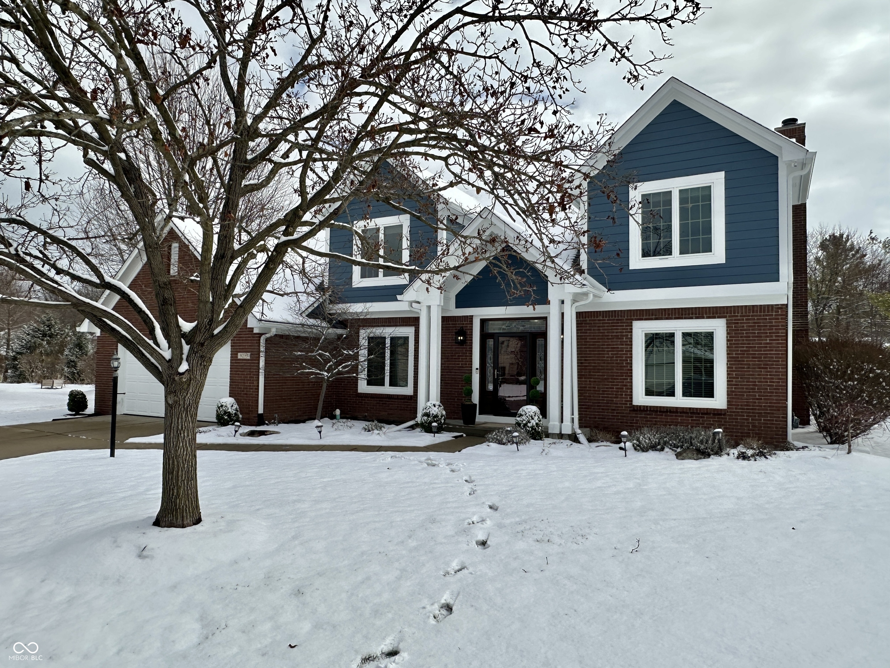 9233 Lakewind Court Indianapolis IN 46256