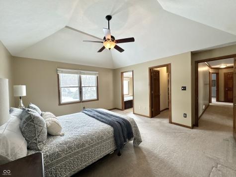 9233 Lakewind Court Indianapolis IN 46256