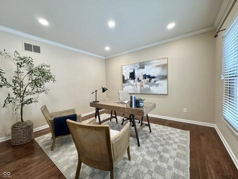 9233 Lakewind Court Indianapolis IN 46256