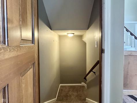 9233 Lakewind Court Indianapolis IN 46256