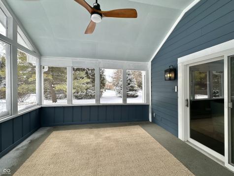 9233 Lakewind Court Indianapolis IN 46256