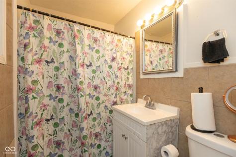 3743 Crescent Avenue Indianapolis IN 46208